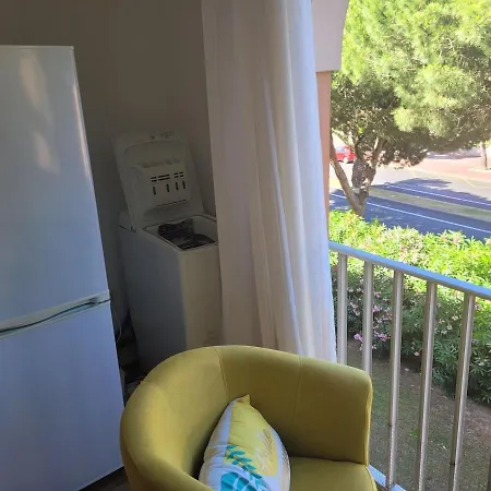 Coquet T2 Proche De La Plage, Parking Prive Apartament
