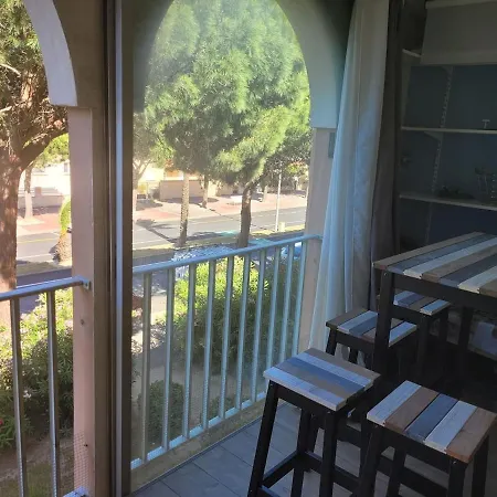 Apartament Coquet T2 Proche De La Plage, Parking Prive *